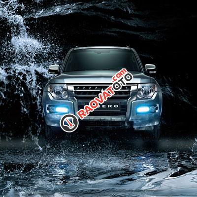 Bán xe Pajero huyền thoại nhập khẩu nguyên chiếc tại Nhật mới 100% - Liên hệ: Võ Như Hòa 0917478445-3