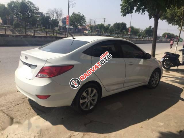 Bán Hyundai Accent đời 2016, màu trắng như mới, 475 triệu-0