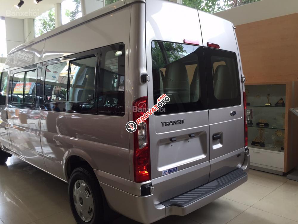 Cần bán xe Ford Transit Luxury đời 2017, màu bạc-1