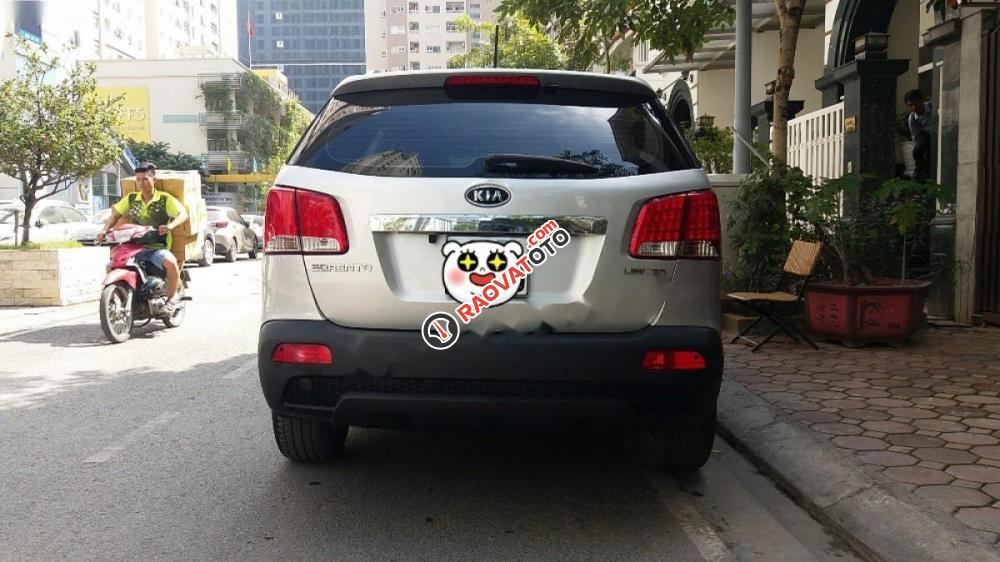 Cần bán lại xe Kia Sorento GAT 2.4L 4WD đời 2010, màu bạc, nhập khẩu chính chủ-1