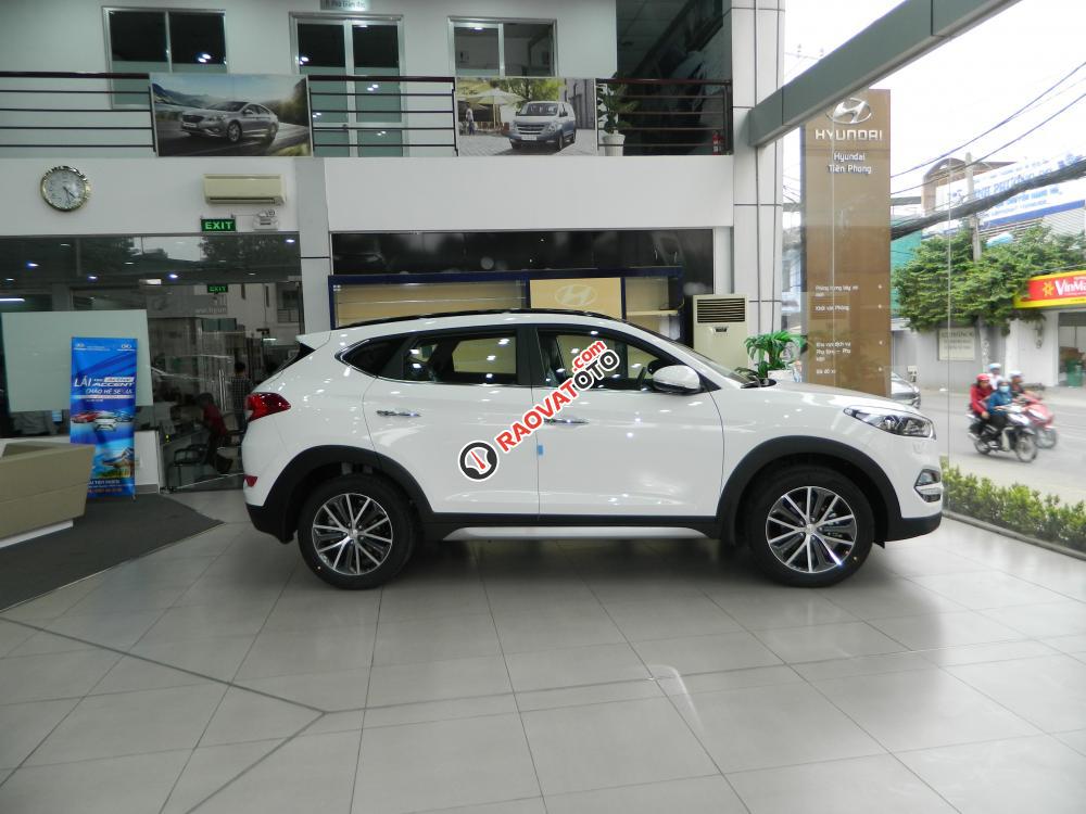 Hyundai Tucson 2017 2.0 AT Euro4 bản đặc biệt, giảm 130tr, giao liền-2