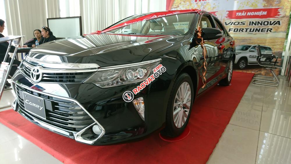 Toyota Camry New 2018, trả góp 90%, ưu đãi lên đến 50 triệu đồng-1