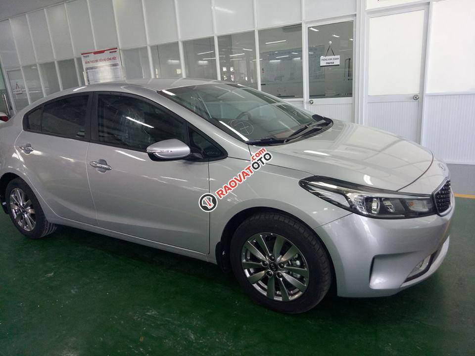 Kia Cerato 1.6MT chỉ cần đưa trước 181 triệu là có xe ngay, Lh 0938603059 để nhận ngay giá tốt nhất-1