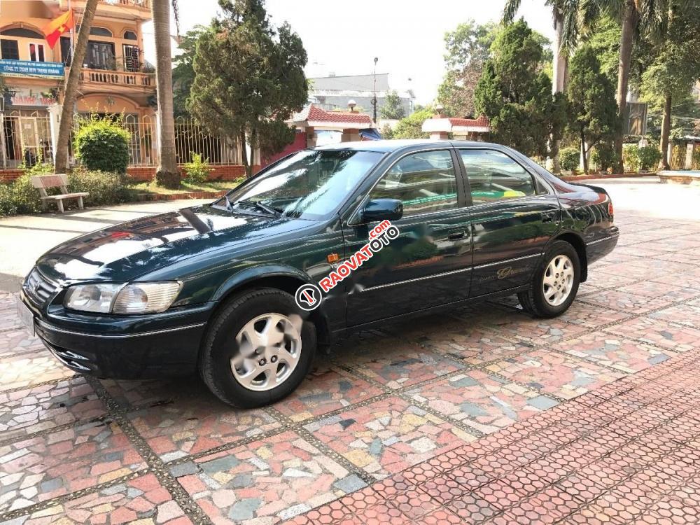 Bán Toyota Camry sản xuất 2002, nhập khẩu nguyên chiếc-0