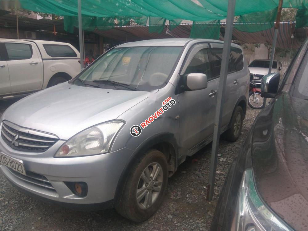 Bán xe Mitsubishi Zinger GLS 2.4 MT đời 2008, màu bạc chính chủ-3