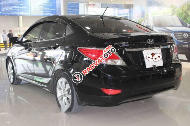 Bán Hyundai Accent đời 2016, màu đen, nhập khẩu nguyên chiếc số sàn, 495tr-2