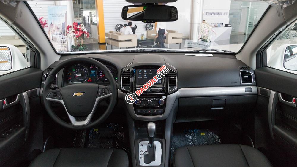 Chevrolet Captiva Revv 2.4L, hỗ trợ vay, trả trước 10%, ưu đãi 20 triệu, giao xe tận nhà Nhung 0975768960-7