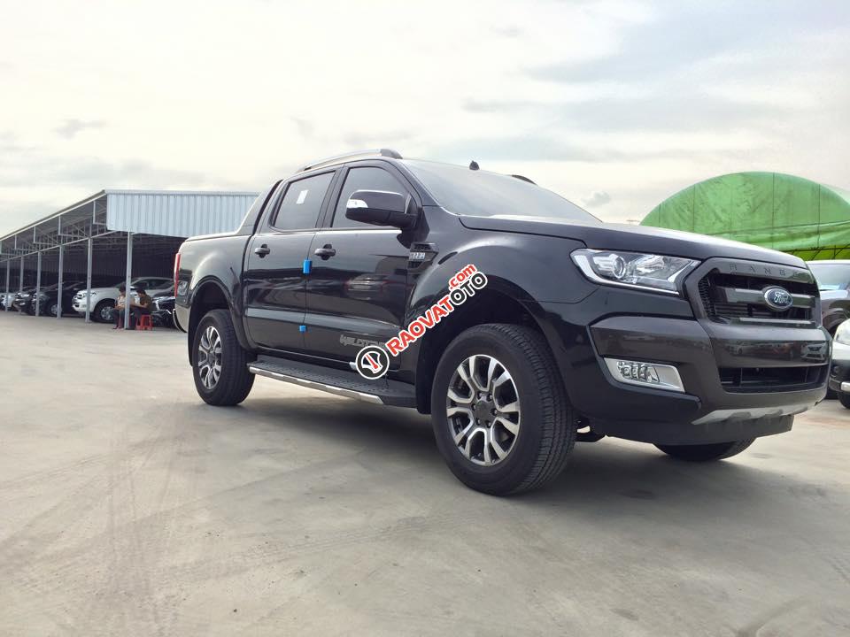 Ford Ranger - Quảng Ninh bán Wildtrak 3.2 AT 4x4 Navigator đời 2017, màu đen, hỗ trợ trả góp hơn 80%-0