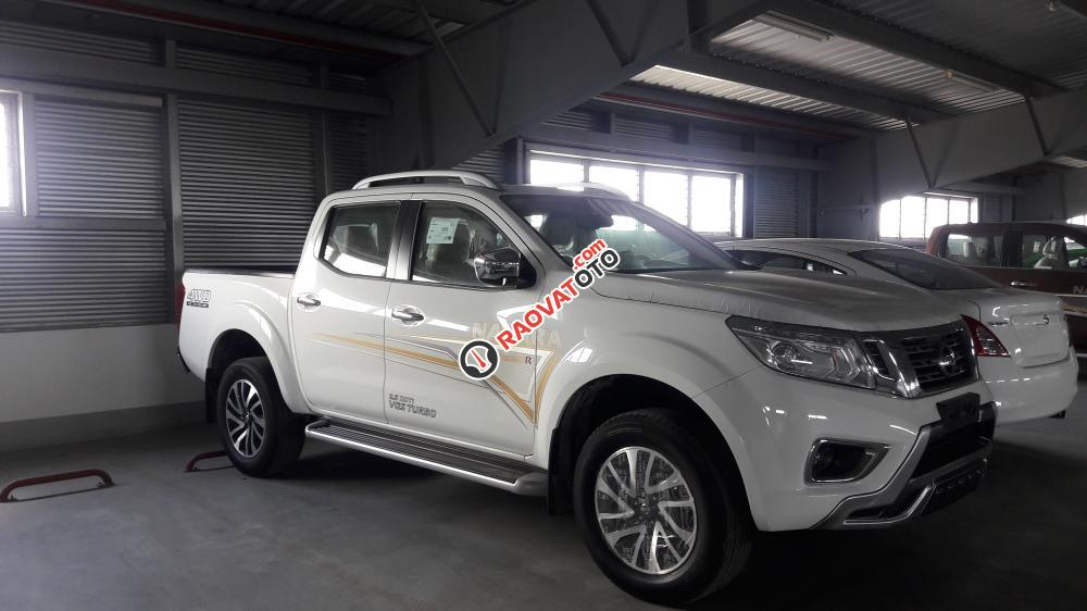 Nissan Navara VL - 2 cầu tự động khuyến mãi lớn-0