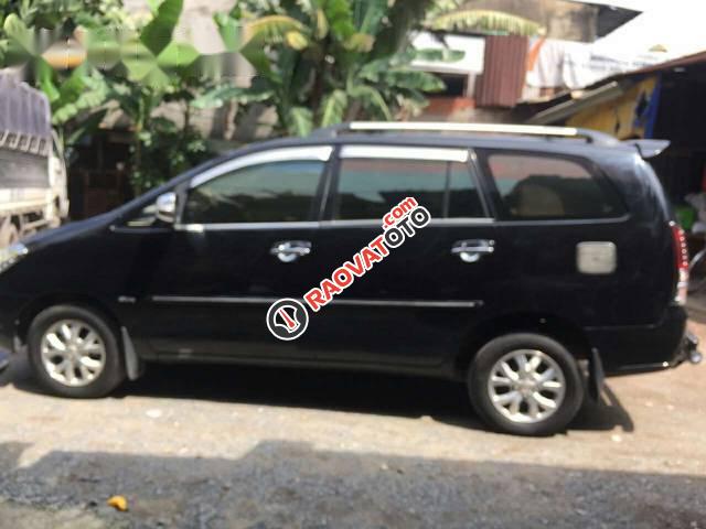 Bán Toyota Innova G đời 2006, màu đen xe gia đình, giá tốt-4