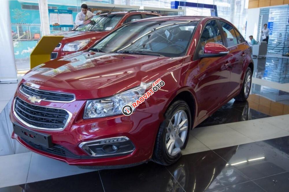 Cần bán xe Chevrolet Cruze LT 1.6L đời 2017, màu đỏ-1