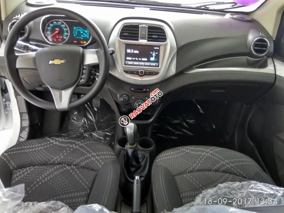 Bán Chevrolet Spark mới vay 90% - Cam kết giá tốt - LH 0912844768-5