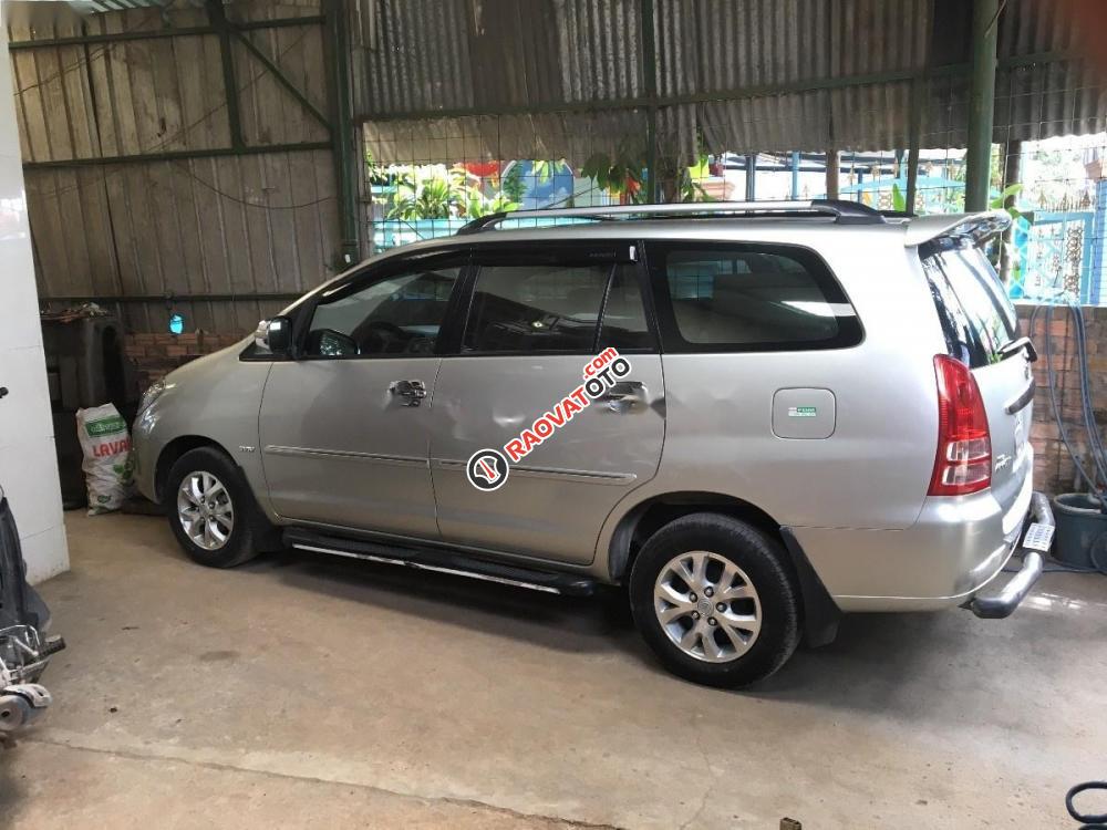 Bán Toyota Innova G đời 2007, màu bạc-1