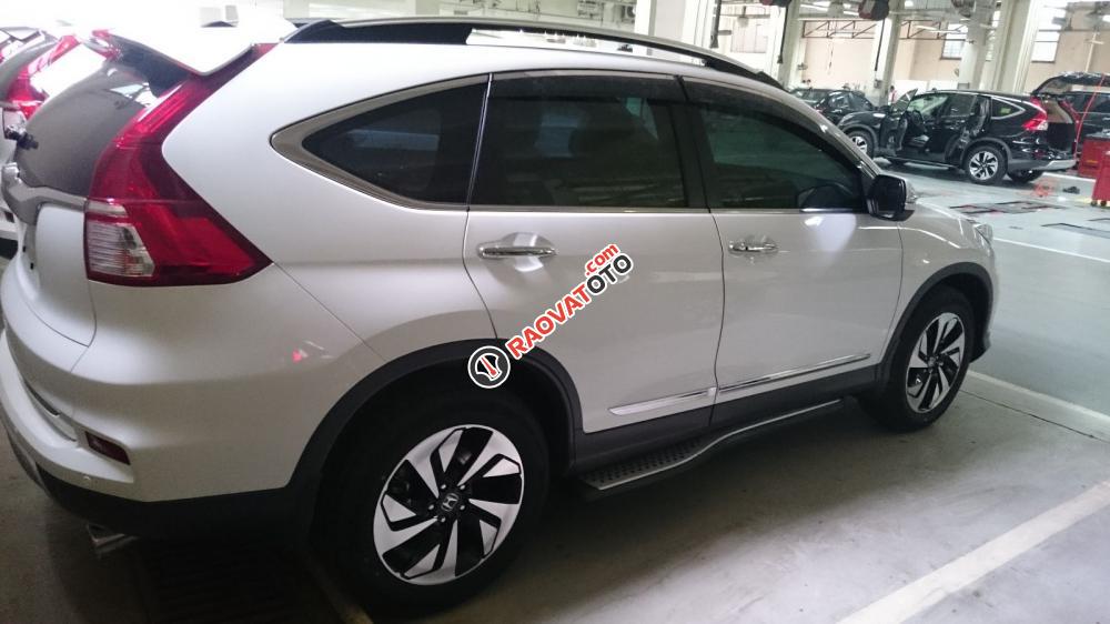 Honda CR V 2.4 AT đời 2017 - khuyến mãi tốt liên hệ 0911371737-5