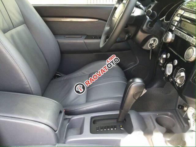 Bán xe Ford Everest 2014, màu bạc số tự động-2