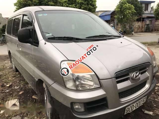 Bán gấp Hyundai Grand Starex đời 2004-0