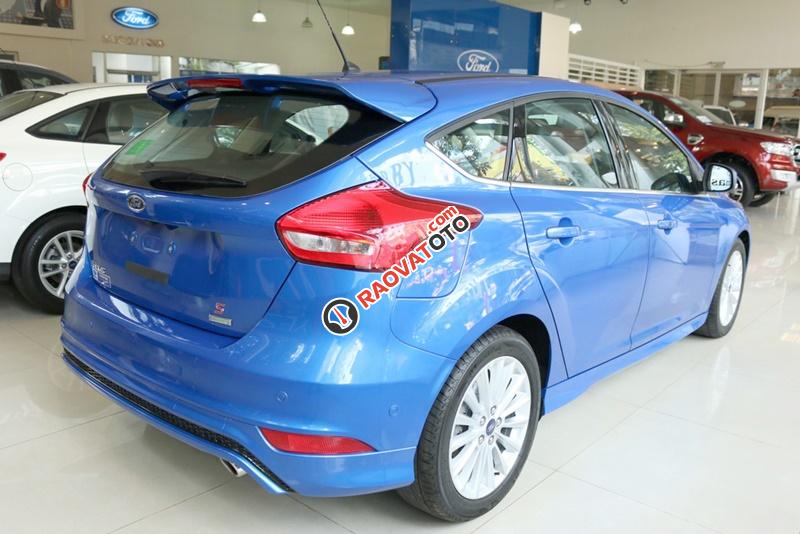 Bán xe ô tô Sài Gòn Ford Focus 1.5L Ecoboost Sport 5 cửa 2018, màu xanh, giá 749 triệu, chưa khuyến mãi-10