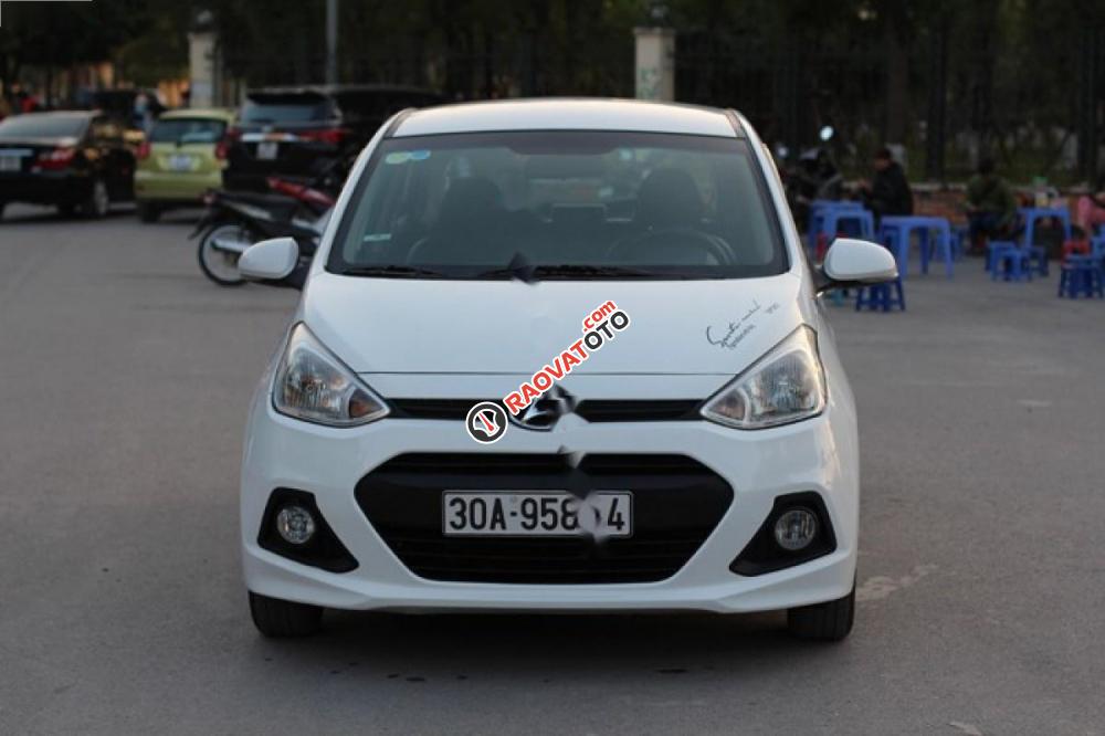 Bán xe Hyundai Grand i10 năm 2015, màu trắng, nhập khẩu chính chủ-2