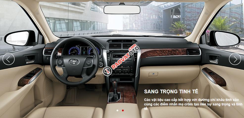 Toyota Camry 2.0E - Model 2018, màu nâu vàng, giá tốt, xe giao ngay - đại lý Toyota Mỹ Đình/ Hotline: 0973.306.136-8