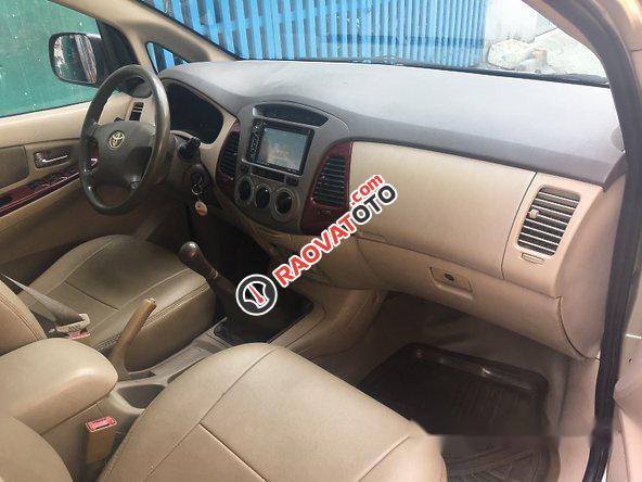 Bán xe Toyota Innova đời 2006 giá cạnh tranh-4