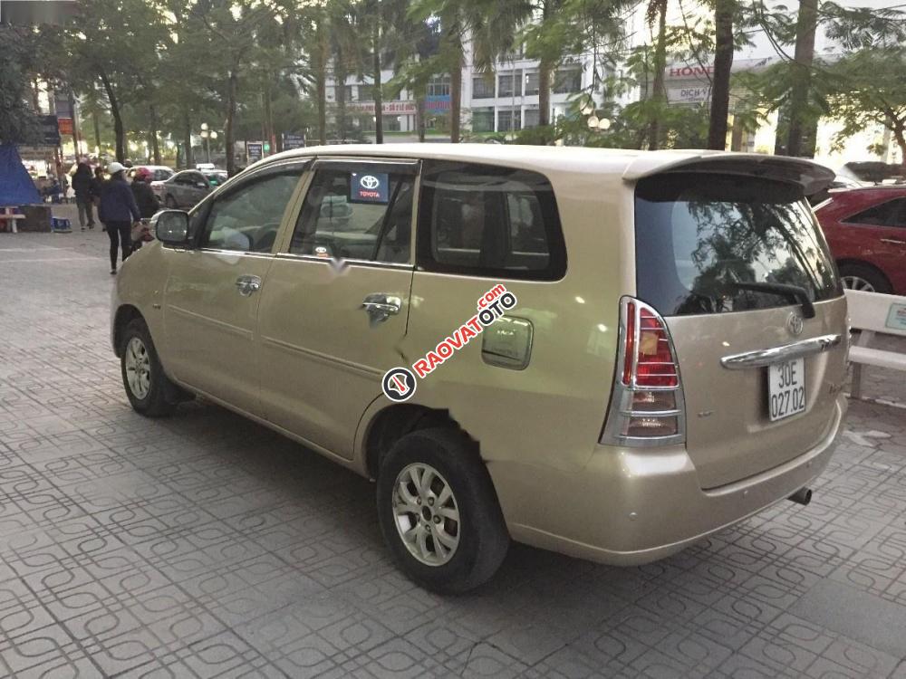 Bán xe Toyota Innova 2.0MT sản xuất 2008, màu vàng chính chủ-1