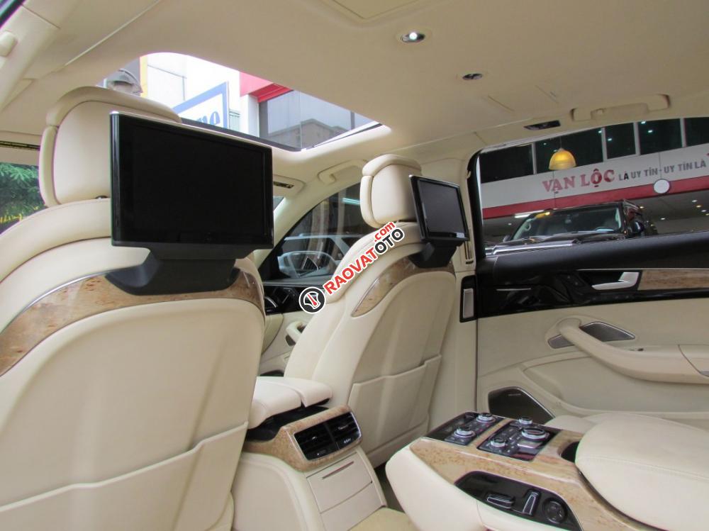 Bán Audi A8 2011 màu trắng-9