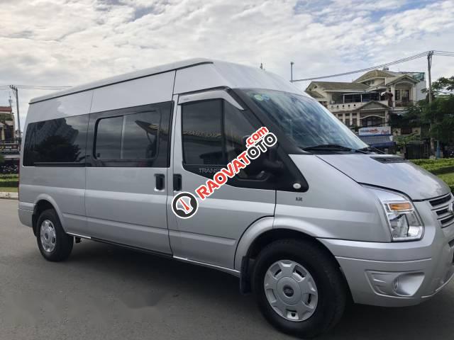 Bán gấp Ford Transit năm 2017, màu bạc, giá 675tr-0