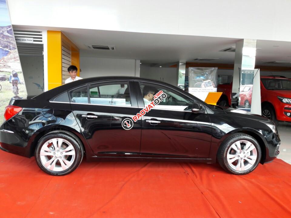 Cần bán xe Chevrolet Cruze LTZ 1.8 đời 2017, đủ màu, hỗ trợ khách hàng tại Bến Tre, Vĩnh Long-1