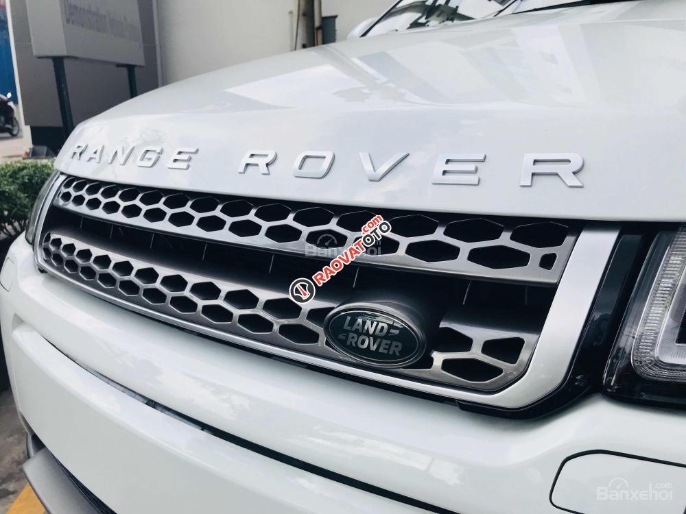 Giá bán xe Range Rover Evoque 2017 - màu trắng, màu đen, xanh, xe giao ngay + quà tặng 0932222253-2