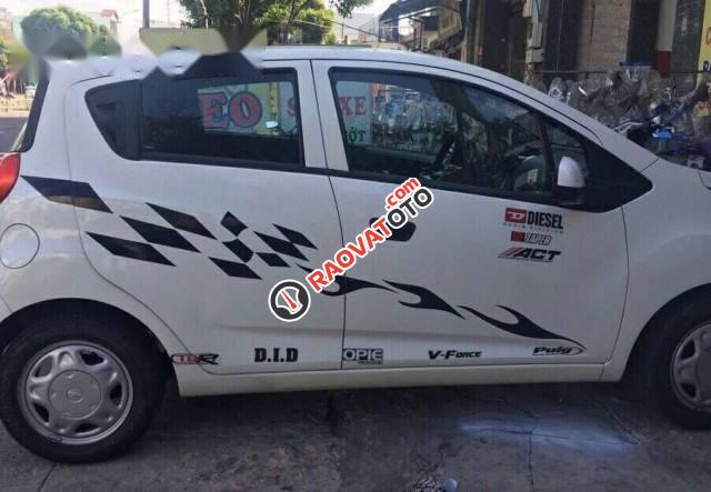 Cần bán xe Chevrolet Spark MT đời 2015, màu trắng giá cạnh tranh-2