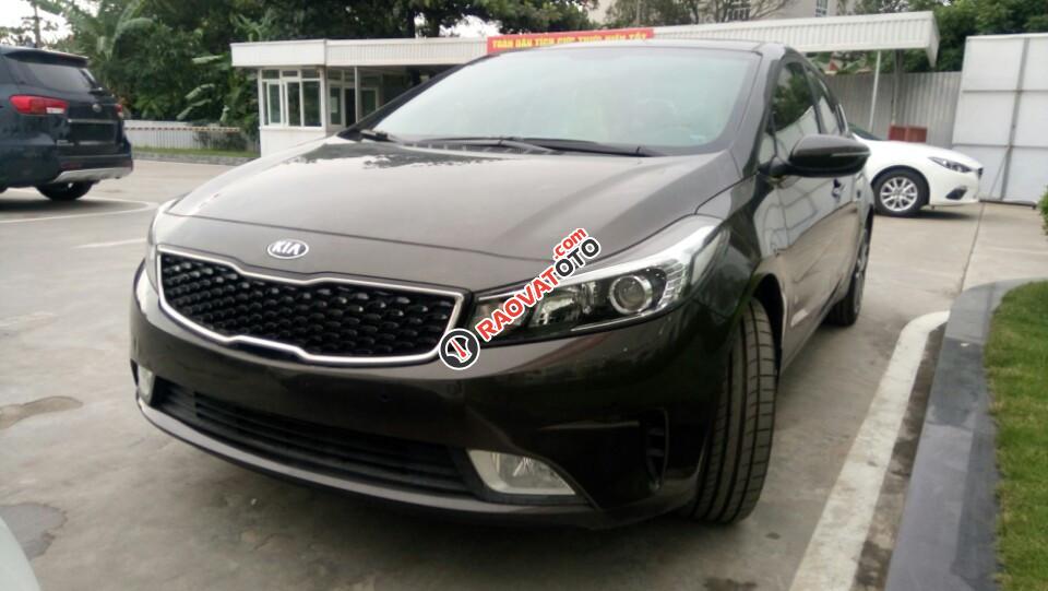 Bán Kia Cerato năm 2018 giá cạnh tranh, hỗ trợ trả góp, LH 0989.240.241-0