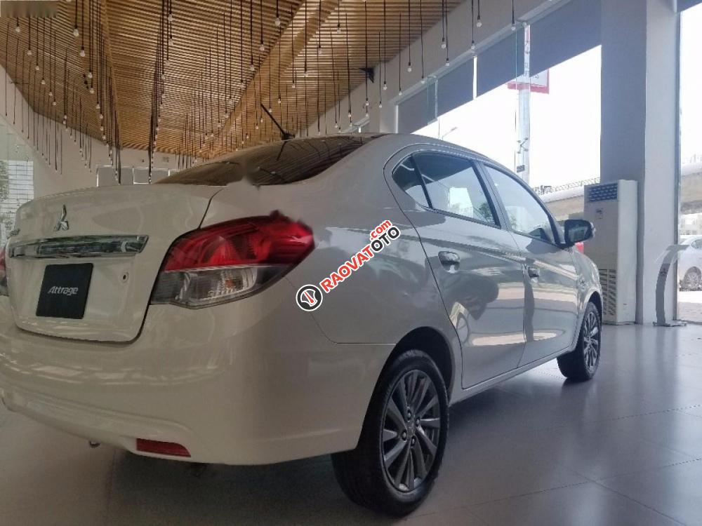 Cần bán xe Mitsubishi Attrage 1.2CVT năm 2017, màu trắng, xe nhập, giá chỉ 475 triệu-5