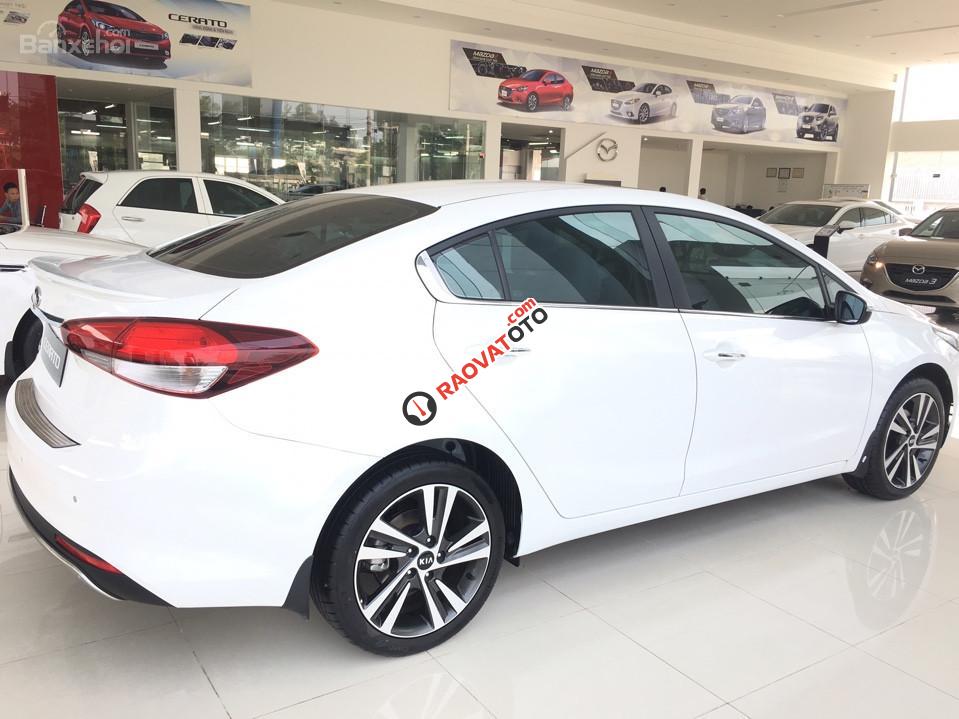 Bán Kia Cerato 1.6 AT đời 2018 (579tr), màu trắng khuyến mãi ưu đãi 0979 684 924-1