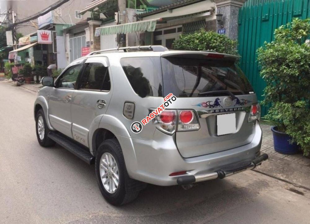 Bán xe Toyota Fortuner 2.5G MT đời 2014, màu bạc-9