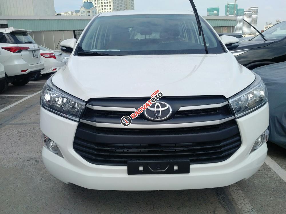 Bán Toyota Innova 2.0 V 2018 - Ưu đãi bảo hiểm, phụ kiện - 230 triệu lấy xe - Liên hệ 0902336659-4