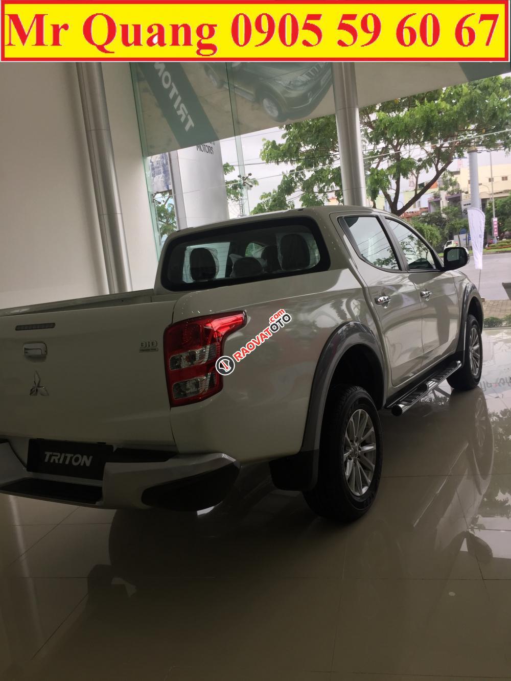 Bán Mitsubishi Triton tại Đà Nẵng, màu trắng, nhập khẩu Thái Lan, xe giao ngay, LH Quang 0905596067-6