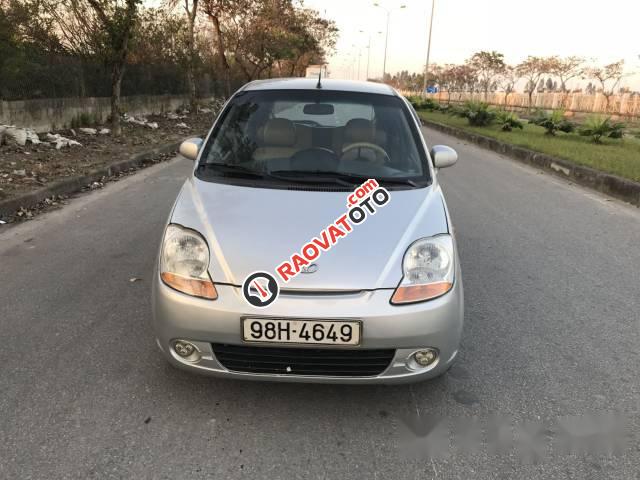 Bán Chevrolet Spark đời 2010, màu bạc, nhập khẩu nguyên chiếc, giá tốt-1