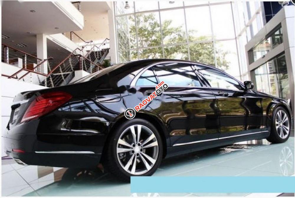 Cần bán xe Mercedes S500 đời 2017, màu đen-1