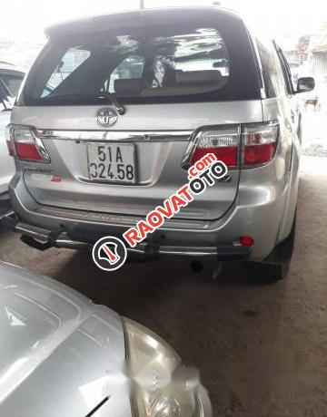 Bán Toyota Fortuner đời 2009 chính chủ-3