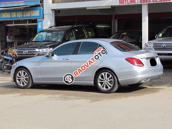 Cần bán Mercedes C200 đời 2016, màu bạc, nhập khẩu-2