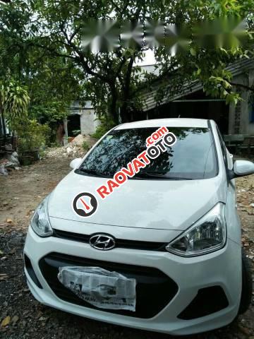 Bán xe Hyundai Grand i10 đời 2015, màu trắng, nhập khẩu, giá 305tr-0