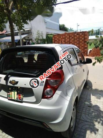 Cần bán xe Chevrolet Spark MT đời 2015, màu trắng giá cạnh tranh-0