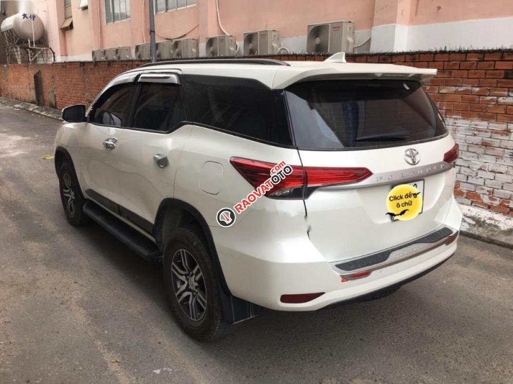 Cần bán lại xe Toyota Fortuner đời 2017, màu trắng, nhập khẩu, chính chủ-3