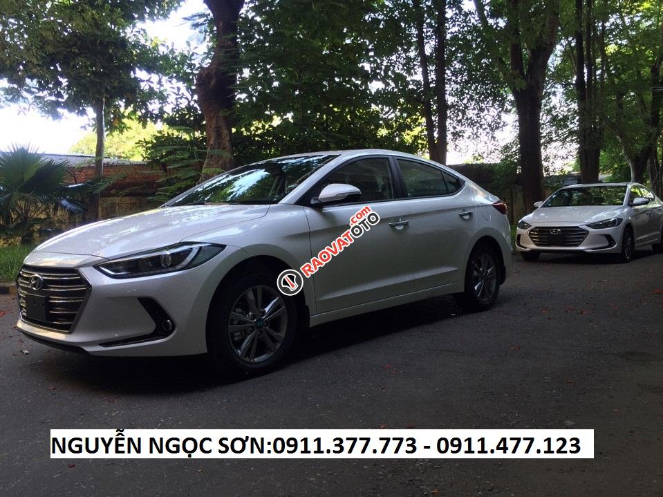 "Mừng xuân 2018" giảm sốc Hyundai Elantra Đà Nẵng, hỗ trợ vay 90%, LH Ngọc Sơn: 0911.377.773-15