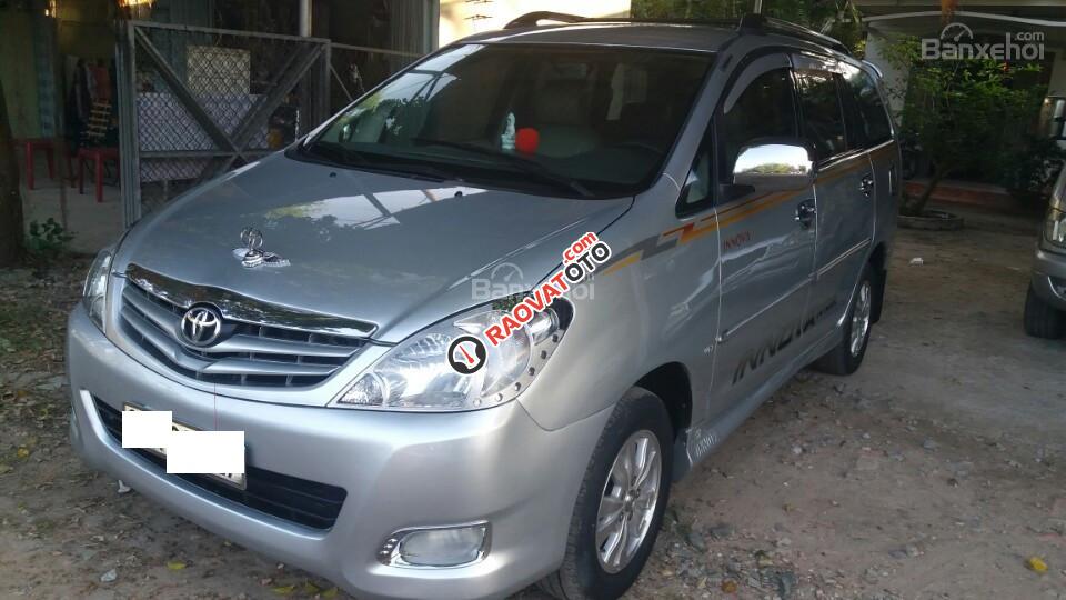 Cần bán xe Toyota Innova đăng ký lần đầu 2007, màu bạc còn mới, giá chỉ 290 triệu-5