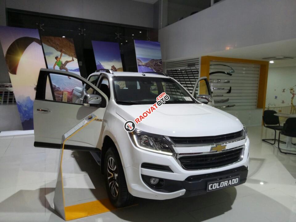 Bán ô tô Chevrolet Colorado đời 2018, màu trắng, giá chỉ 624tr, gọi ngay Ms. Nga 09.386.33.586 để biết thêm chi tiết-1