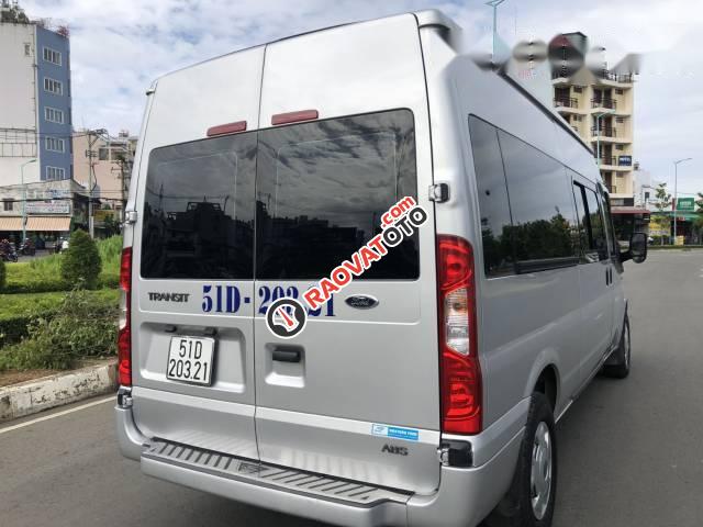 Bán gấp Ford Transit năm 2017, màu bạc, giá 675tr-1