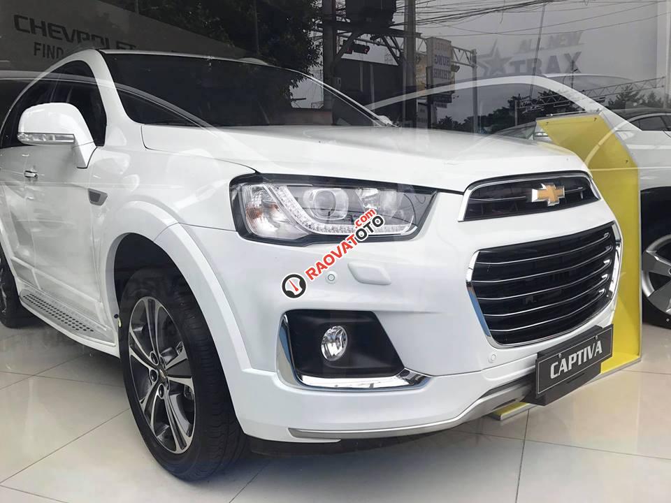 Chevrolet Captiva Revv 2.4L, hỗ trợ vay, trả trước 10%, ưu đãi 20 triệu, giao xe tận nhà Nhung 0975768960-2