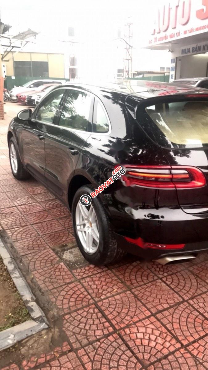 Cần bán lại xe Porsche Macan 2.0 sản xuất 2015, màu đen, nhập khẩu nguyên chiếc-3