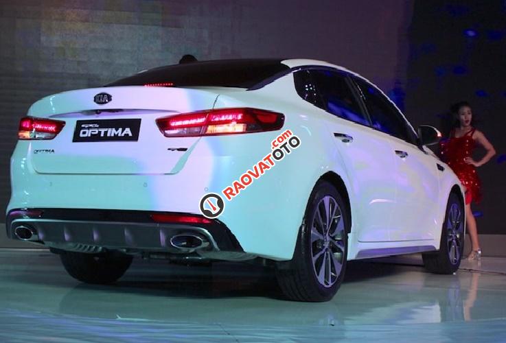 Bán Kia Optima GT Line đời 2018, màu trắng tại Kia Việt Trì, LH 0989.240.241-2